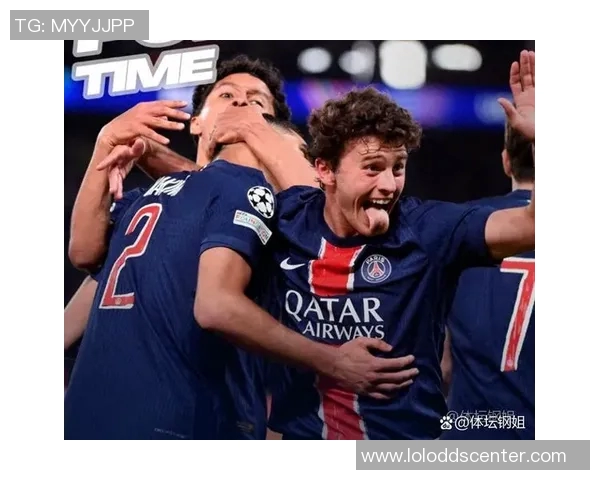意甲激战巴黎圣日耳曼与曼联战成平局补时进球引发全场狂欢