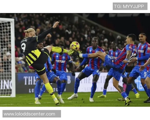 德甲精彩对决曼城绝杀曼联引发全场狂欢赛后深度解析