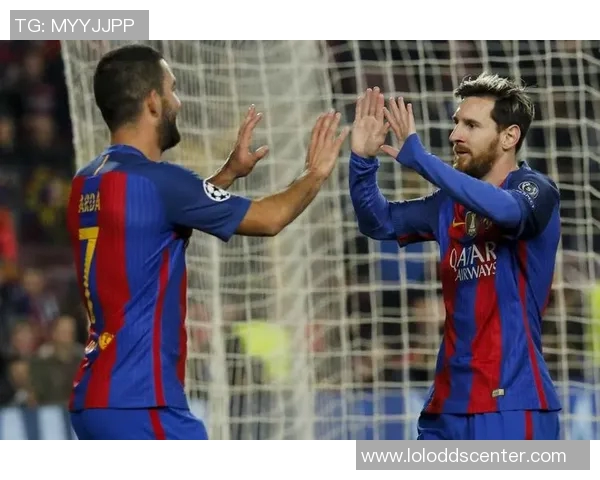 那不勒斯强势晋级足总杯三球击败本菲卡红牌事件引发全场热议