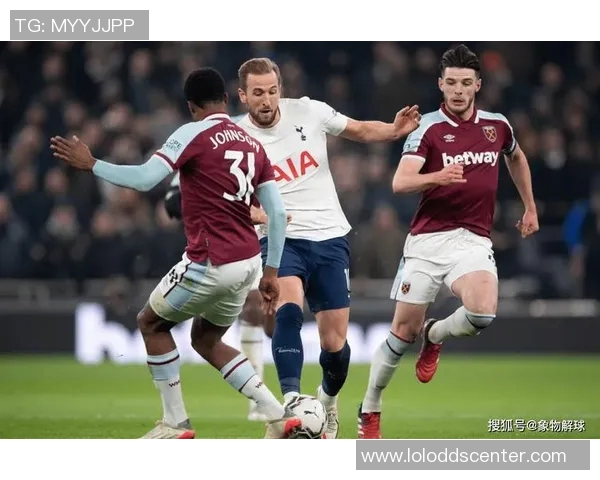 足总杯精彩对决多特蒙德大胜那不勒斯神奇扑救点燃全场激情