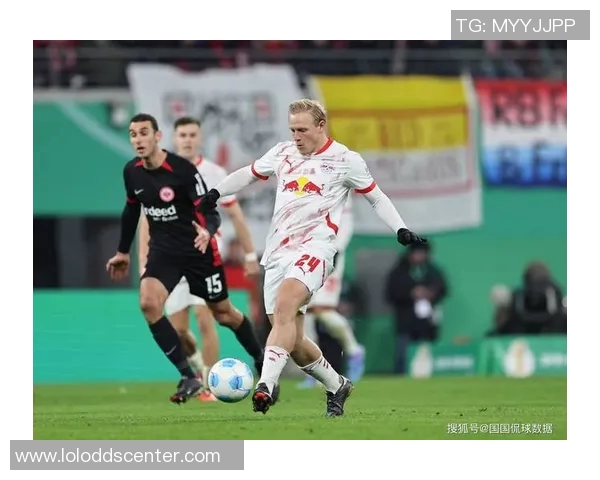 德甲精彩对决那不勒斯与莱比锡激战成平局绝杀瞬间引发全场狂欢