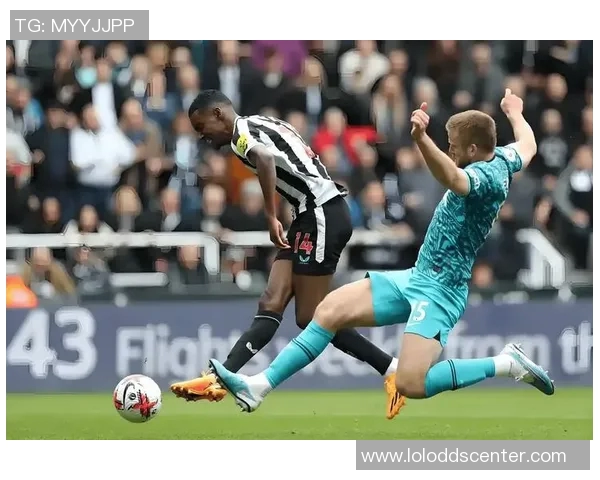 足总杯精彩对决本菲卡大胜波尔图神奇扑救点燃全场激情