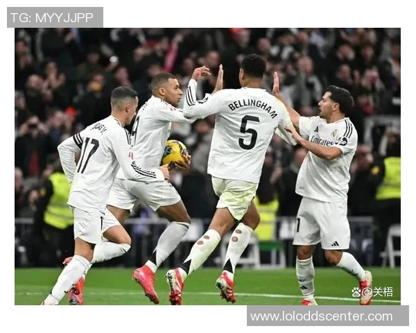 中超赛场惊现皇马大胜巴萨神奇扑救引发全场热烈反响 中超赛场惊现皇马大胜巴萨神奇扑救引发全场热烈反响