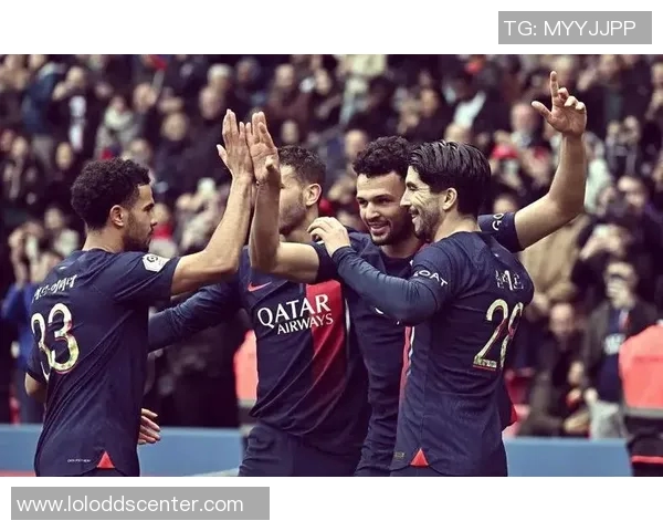 德甲焦点战平局解析巴黎圣日耳曼与国米的战术博弈与意外瞬间