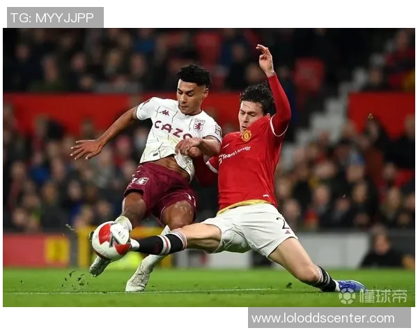 国王杯激战曼联与本菲卡平局点球大战引发全场热烈反响