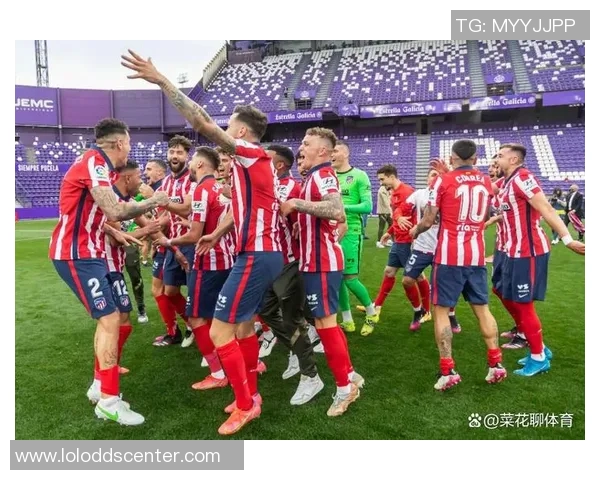 中超赛场惊现冷门马竞大胜曼联神扑瞬间引发全场狂欢