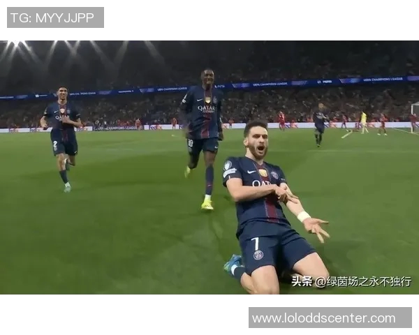 西甲激战巴黎圣日耳曼大胜利物浦红牌事件引发全场热议